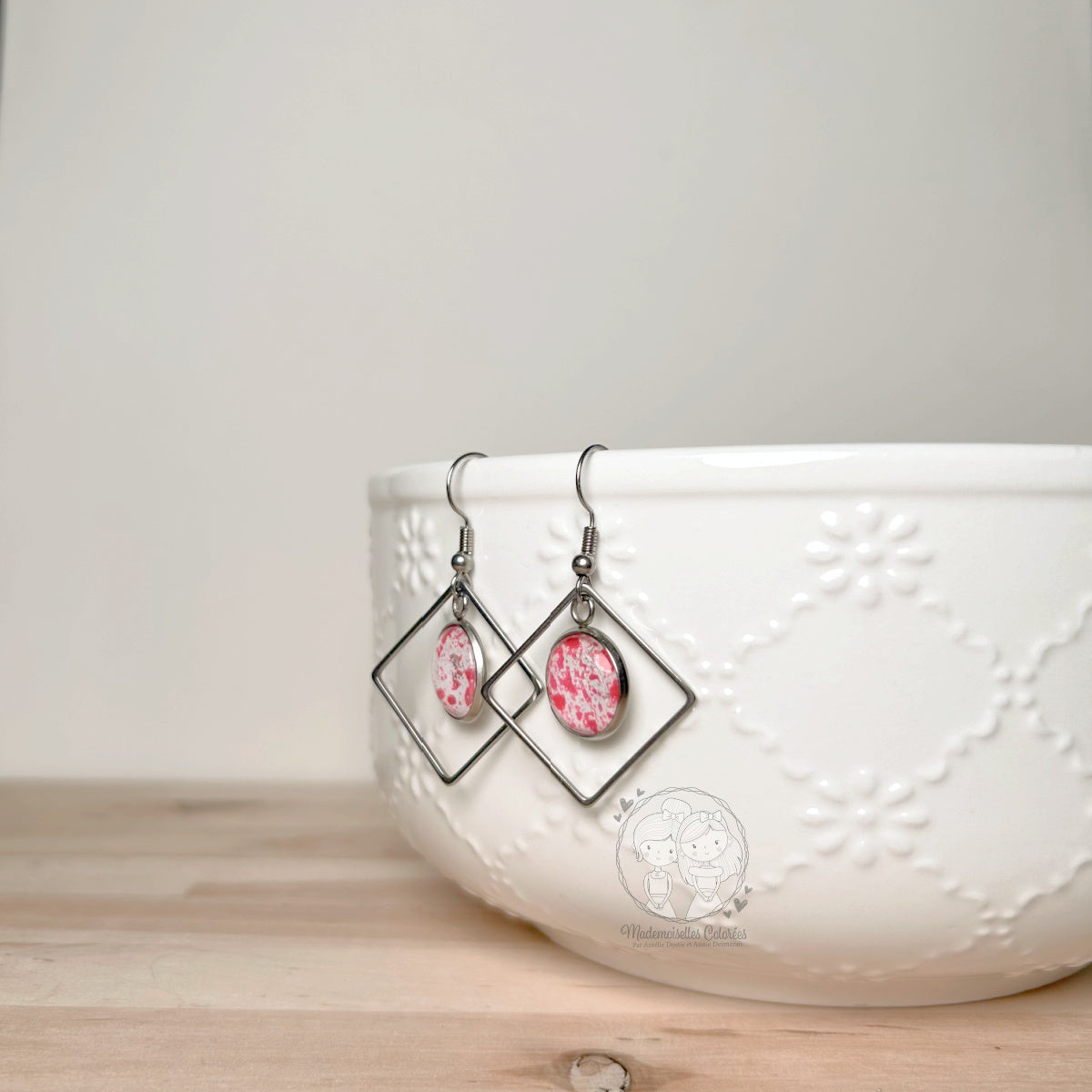 Boucles d'oreilles Pendantes géométriques rose foncé