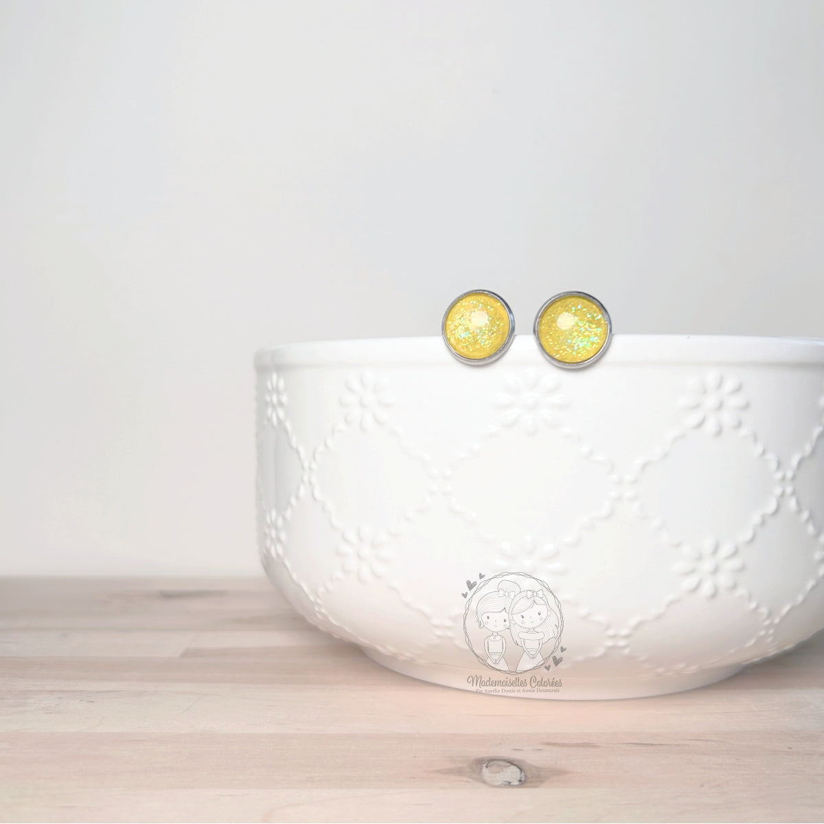 Boucles d'oreilles Clous jaune pailletées