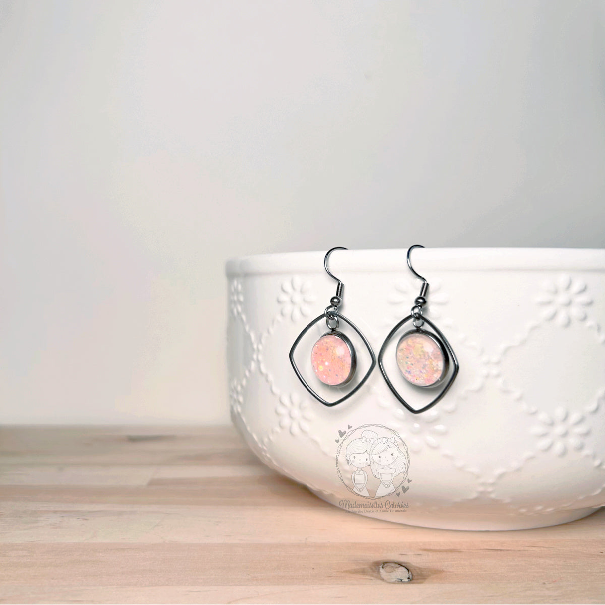 Boucles d'oreilles Pendantes géométrique rose pâle