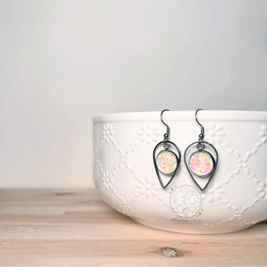 Boucles d'oreilles Pendantes gouttes blanches pailletées