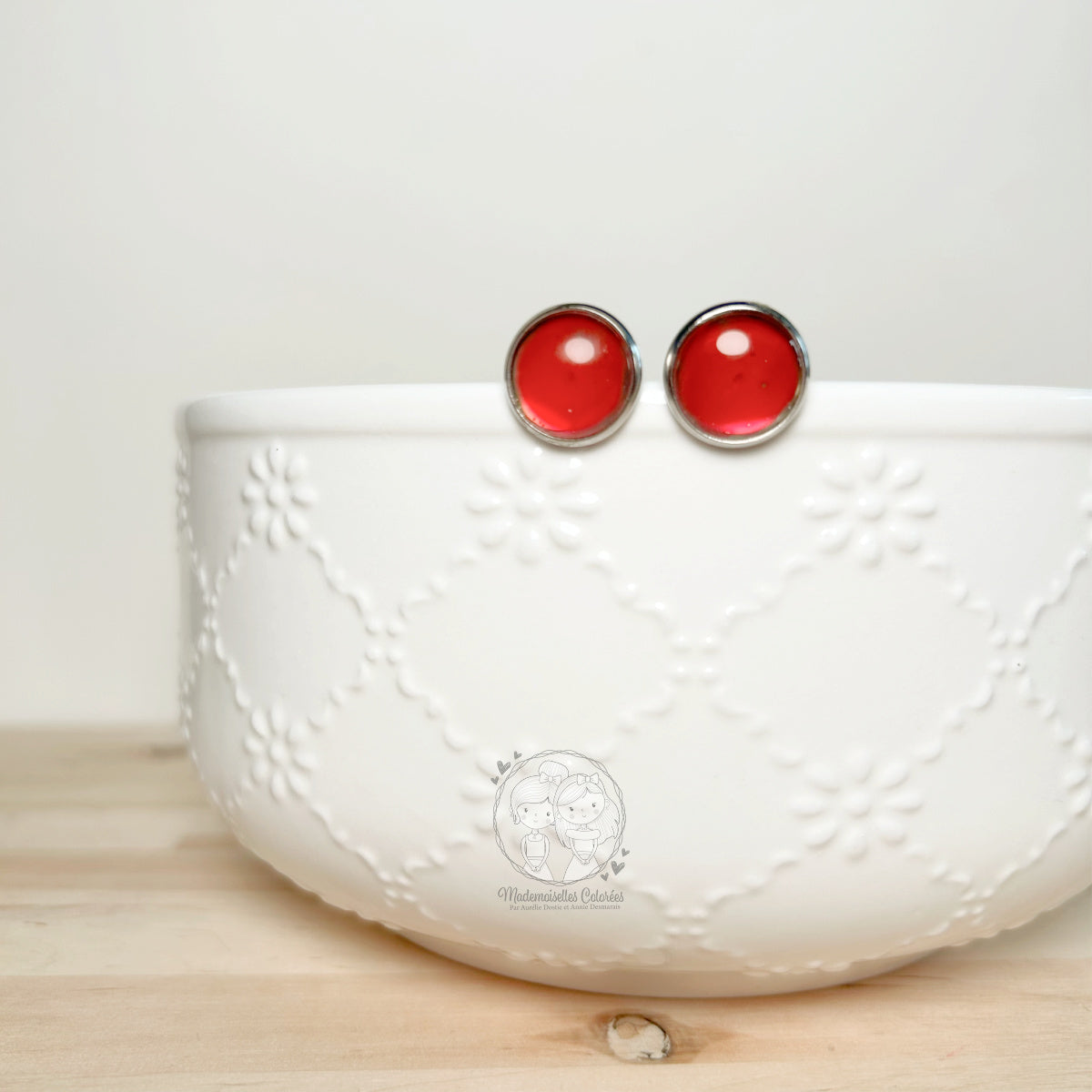 Boucles d'oreilles Clous rouges