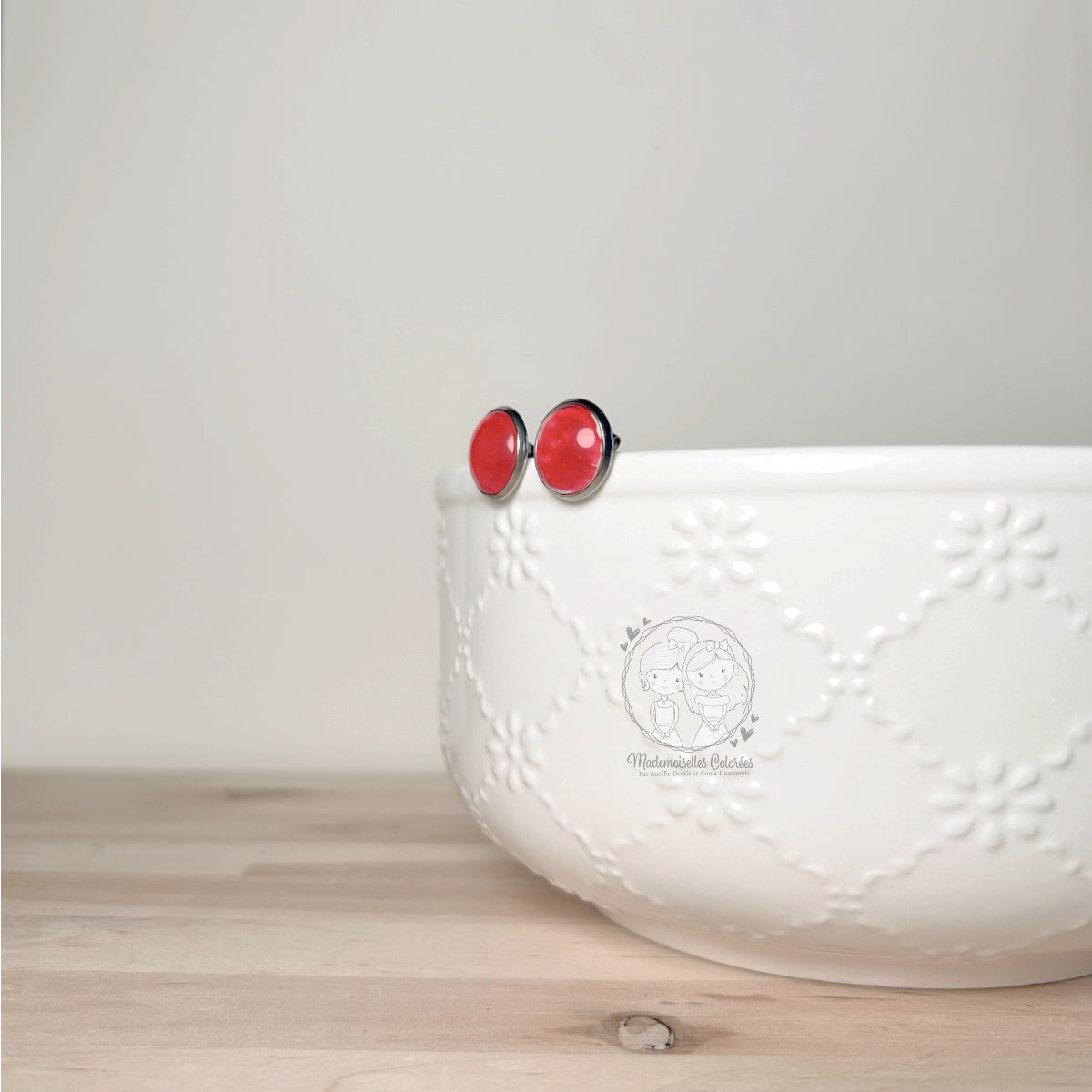 Boucles d'oreilles Clou Rouge