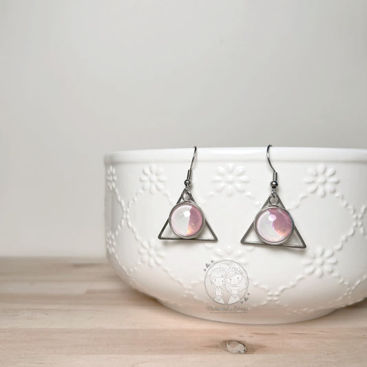 Boucles d'oreilles Pendantes géométriques blanches & rose