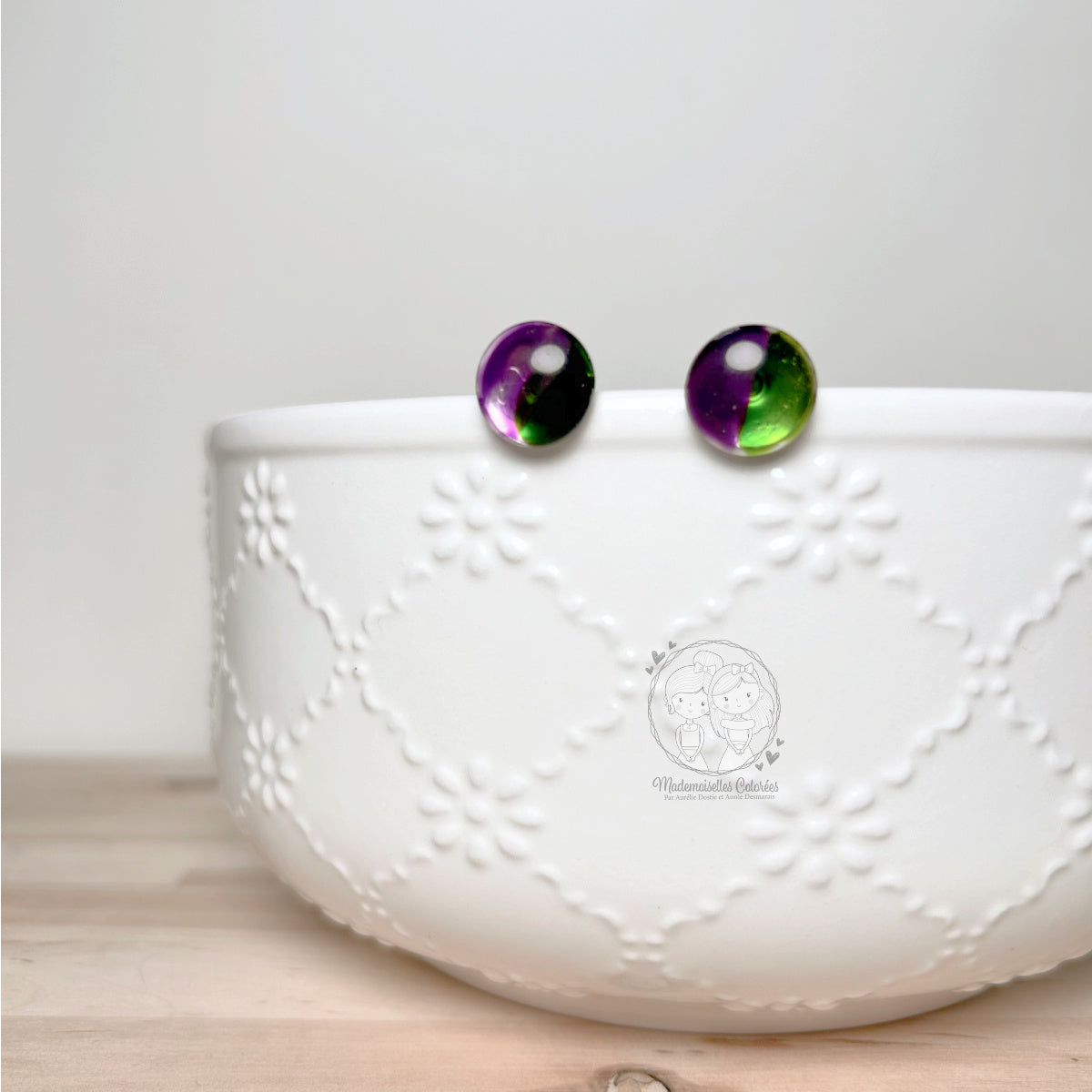 Boucle d'oreille Clou Mauve/vert