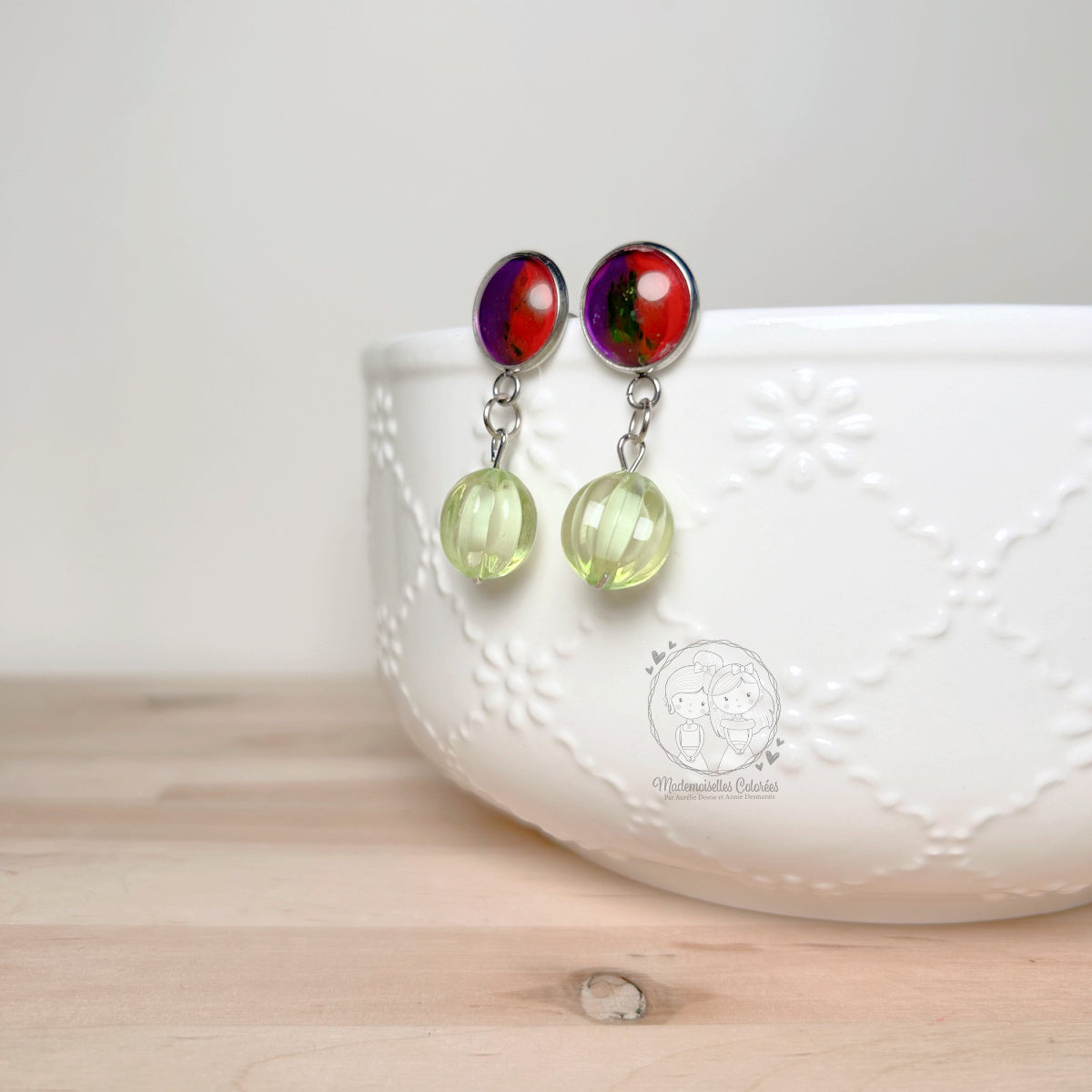 Boucles d'oreilles Pendantes verte/mauve/rouge