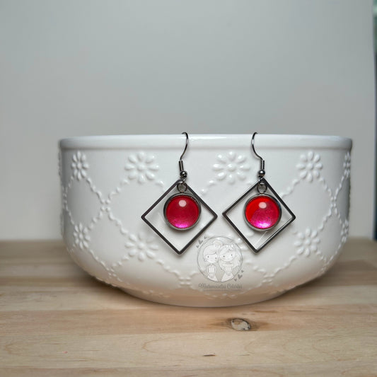 Boucle d'oreille pendante forme géométique